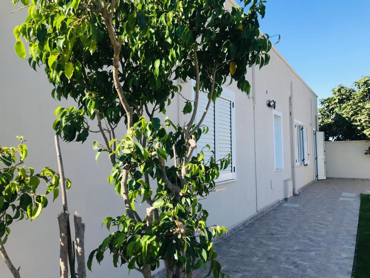 La Cittadella Rooms Monserrato Luaran gambar